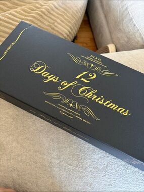 DL & Co 12 Days of Christmas Decorative Gift Box - Black & Gold NIB